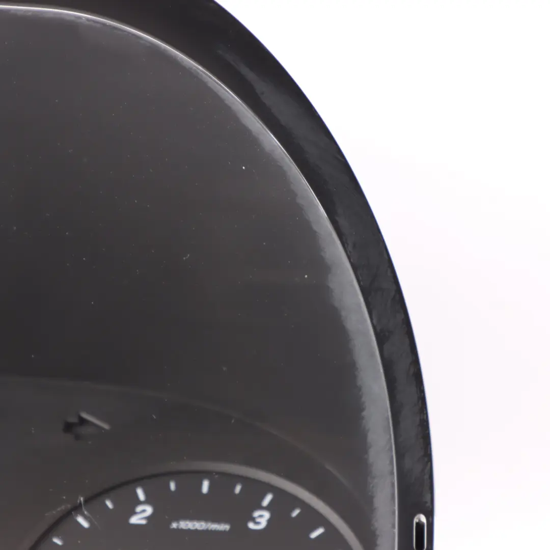 Instrument Cluster Speedo Clocks Manual to Mercedes W910 Diesel with Part number A9079001304 Mercedes W910 Diesel Instrument Cluster Speedo Clocks Manual - SKU rhd-A9079001304 - Part number A9079001304