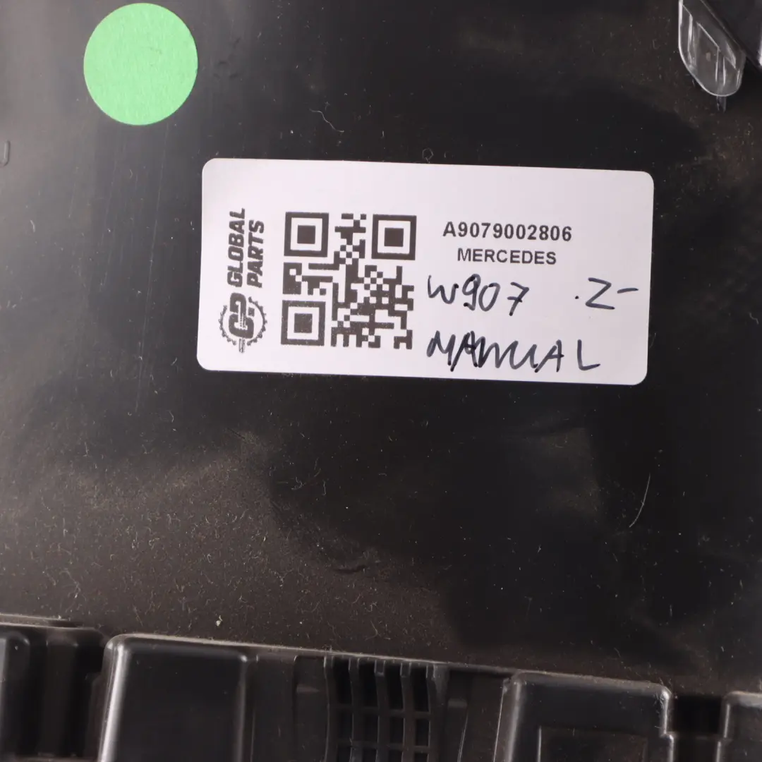 W907 Diesel Speedometer Speedo Clocks Manual to Mercedes with Part number A9079002806 Mercedes W907 Diesel Speedometer Speedo Clocks Manual - SKU A9079002806 - Part number A9079002806