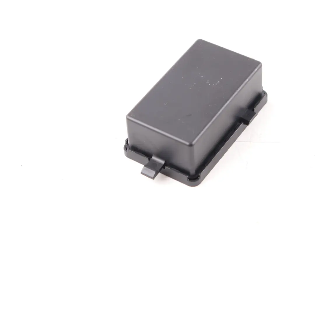 Amplificador de antena Mercedes W447 W907 W910 Aerial Module para con número de pieza A9079053807 Amplificador de antena Mercedes W447 W907 W910 Aerial Module - SKU A9079053807 - Número de pieza A9079053807