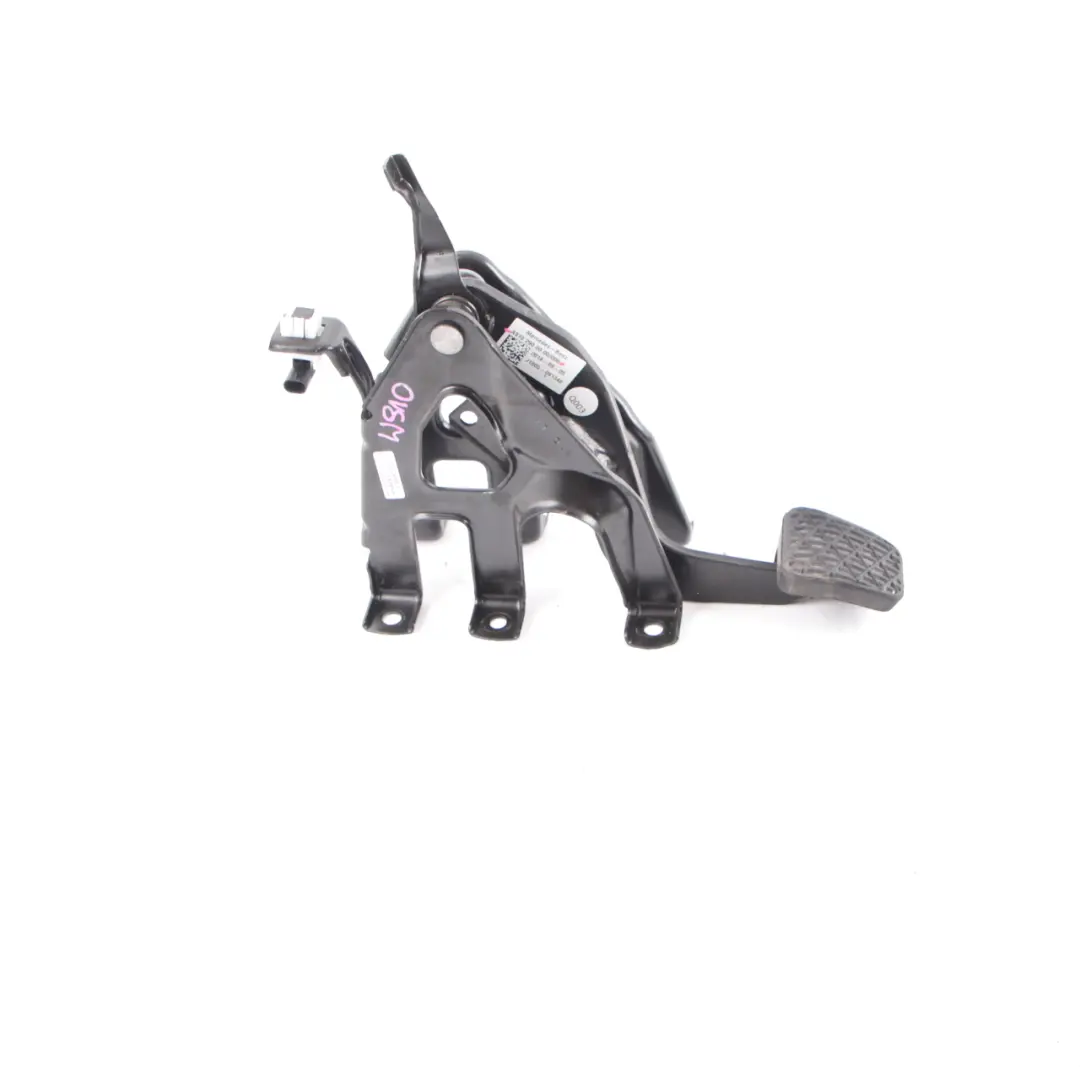 Brake Pedal Assembly to Mercedes Sprinter W910 with Part number A9102900000 Mercedes Sprinter W910 Brake Pedal Assembly - SKU A9102900000 - Part number A9102900000