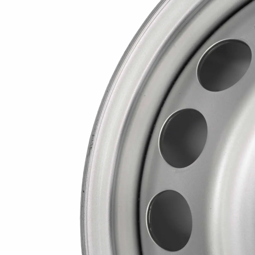 Mercedes Sprinter W910 Llanta de acero plateada 16" 6,5J ET:62 - SKU A9104011300 - Número de pieza A9104011300