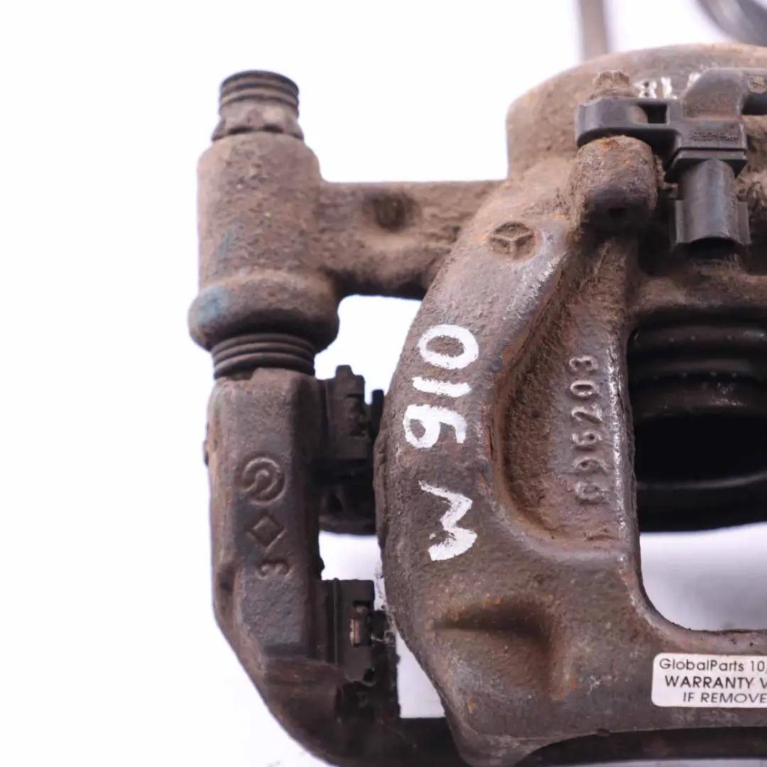 Etrier de frein Arrière Gauche Carrier pour Mercedes Sprinter W910 à propos du numéro de pièce A9104230500 Mercedes Sprinter W910 Etrier de frein Arrière Gauche Carrier - SKU A9104230500 - Numéro de pièce A9104230500