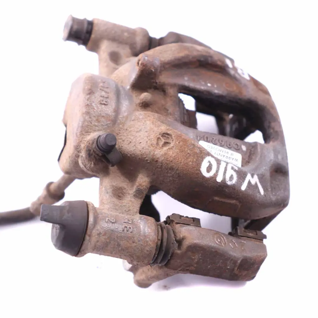 Pinza de freno Mercedes Sprinter W910 trasera derecha Carrier para con número de pieza A9104230600 Pinza de freno Mercedes Sprinter W910 trasera derecha Carrier - SKU A9104230600 - Número de pieza A9104230600