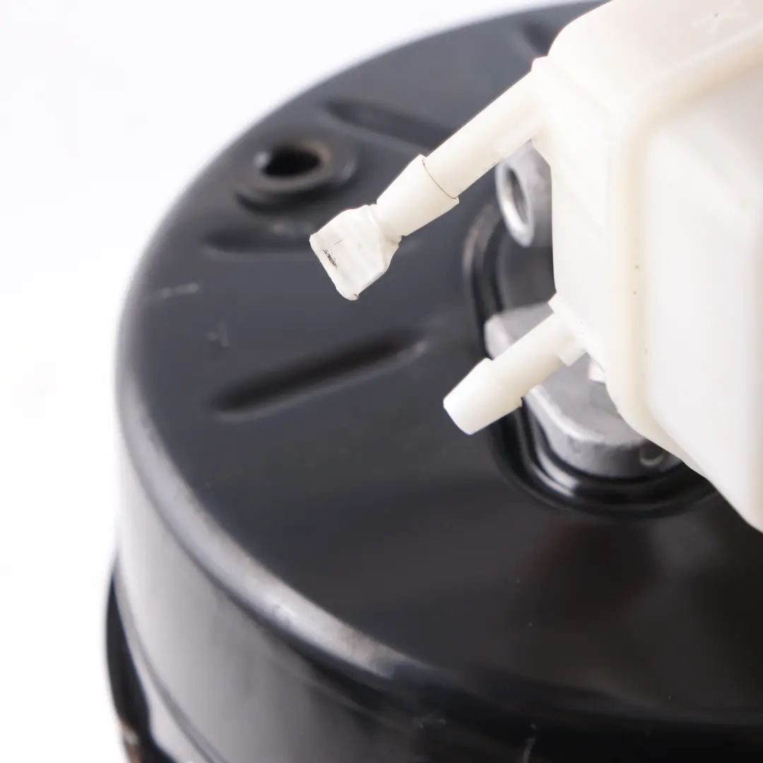 Brake Servo Mercedes Sprinter W907 W910 Booster Master Cylinder Unit A9104300000 to with Part number A9104310900 Brake Servo Mercedes Sprinter W907 W910 Booster Master Cylinder Unit A9104300000 - SKU A9104310900 - Part number A9104310900