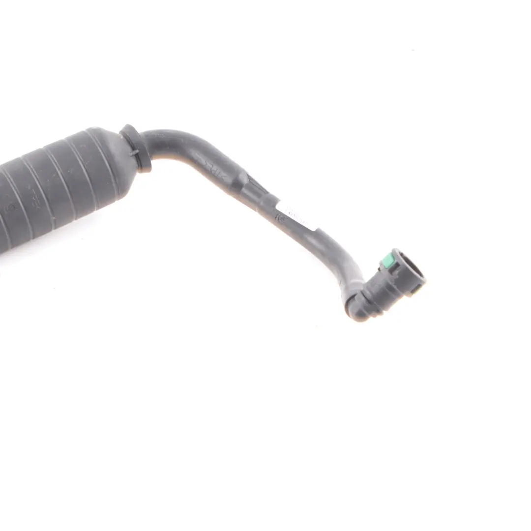 Mercedes Sprinter W910 AdBlue Tank Einfüllstutzen - SKU A9104700100 - Teilenummer A9104700100