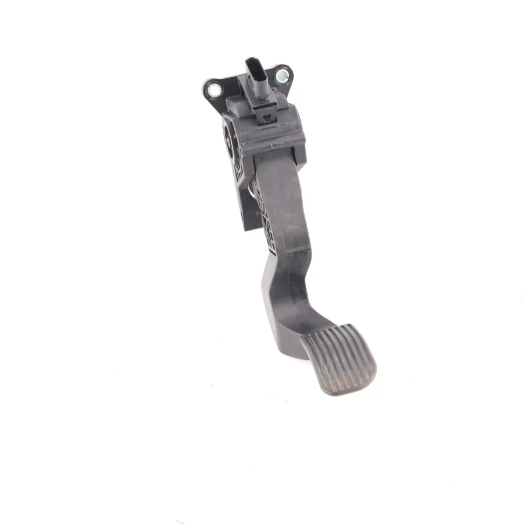 Throttle Accelerator Pedal to Mercedes Sprinter W910 with Part number A9103010200 Mercedes Sprinter W910 Throttle Accelerator Pedal - SKU A9103010200 - Part number A9103010200