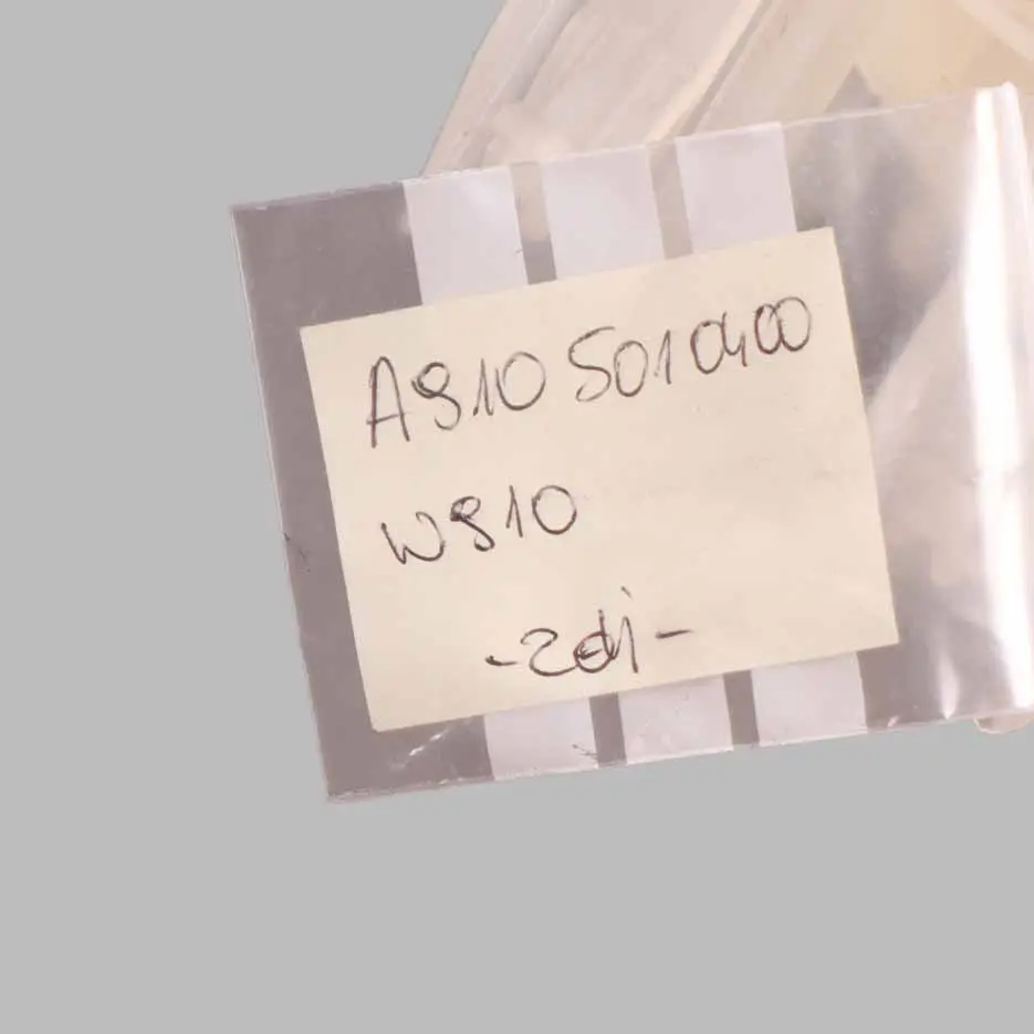 Vase D'Expansion Mercedes W907 W910 Bouteille De Liquide pour à propos du numéro de pièce A9105010400 Vase D'Expansion Mercedes W907 W910 Bouteille De Liquide - SKU A9105010400 - Numéro de pièce A9105010400