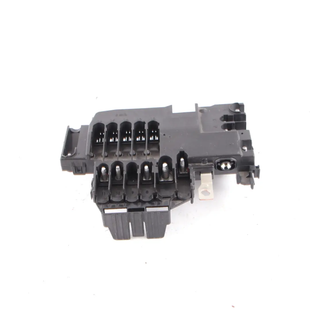 Fuse Box Control Unit Module to Mercedes Sprinter W910 with Part number A9105405910 Mercedes Sprinter W910 Fuse Box Control Unit Module - SKU A9105405910 - Part number A9105405910
