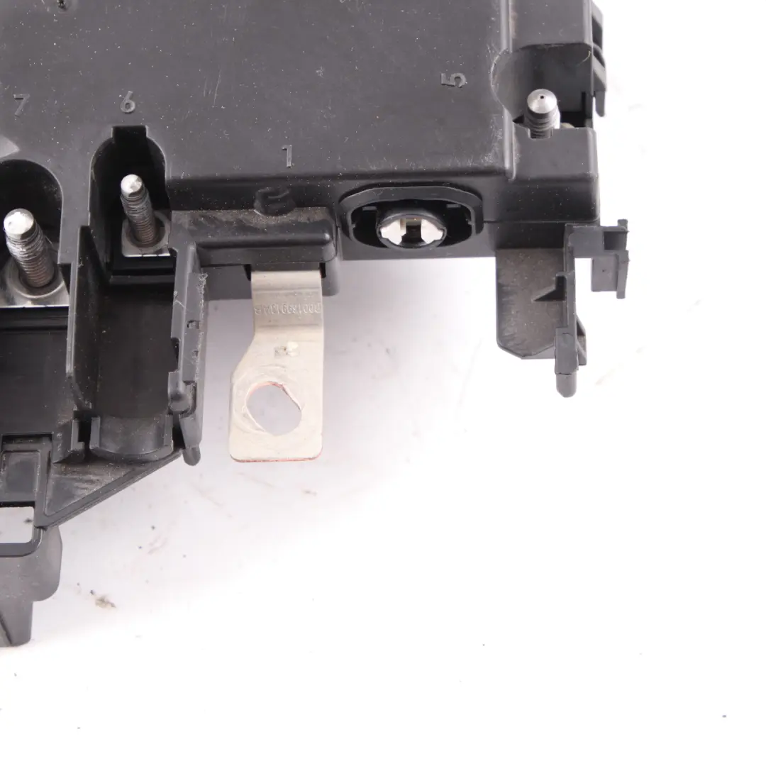 Fuse Box Control Unit Module to Mercedes Sprinter W910 with Part number A9105405910 Mercedes Sprinter W910 Fuse Box Control Unit Module - SKU A9105405910 - Part number A9105405910