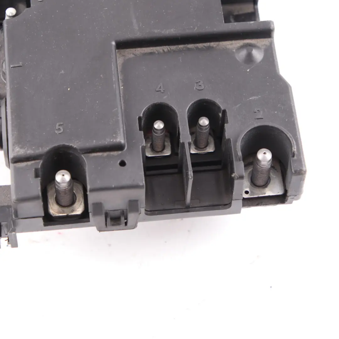 Fuse Box Control Unit Module to Mercedes Sprinter W910 with Part number A9105405910 Mercedes Sprinter W910 Fuse Box Control Unit Module - SKU A9105405910 - Part number A9105405910