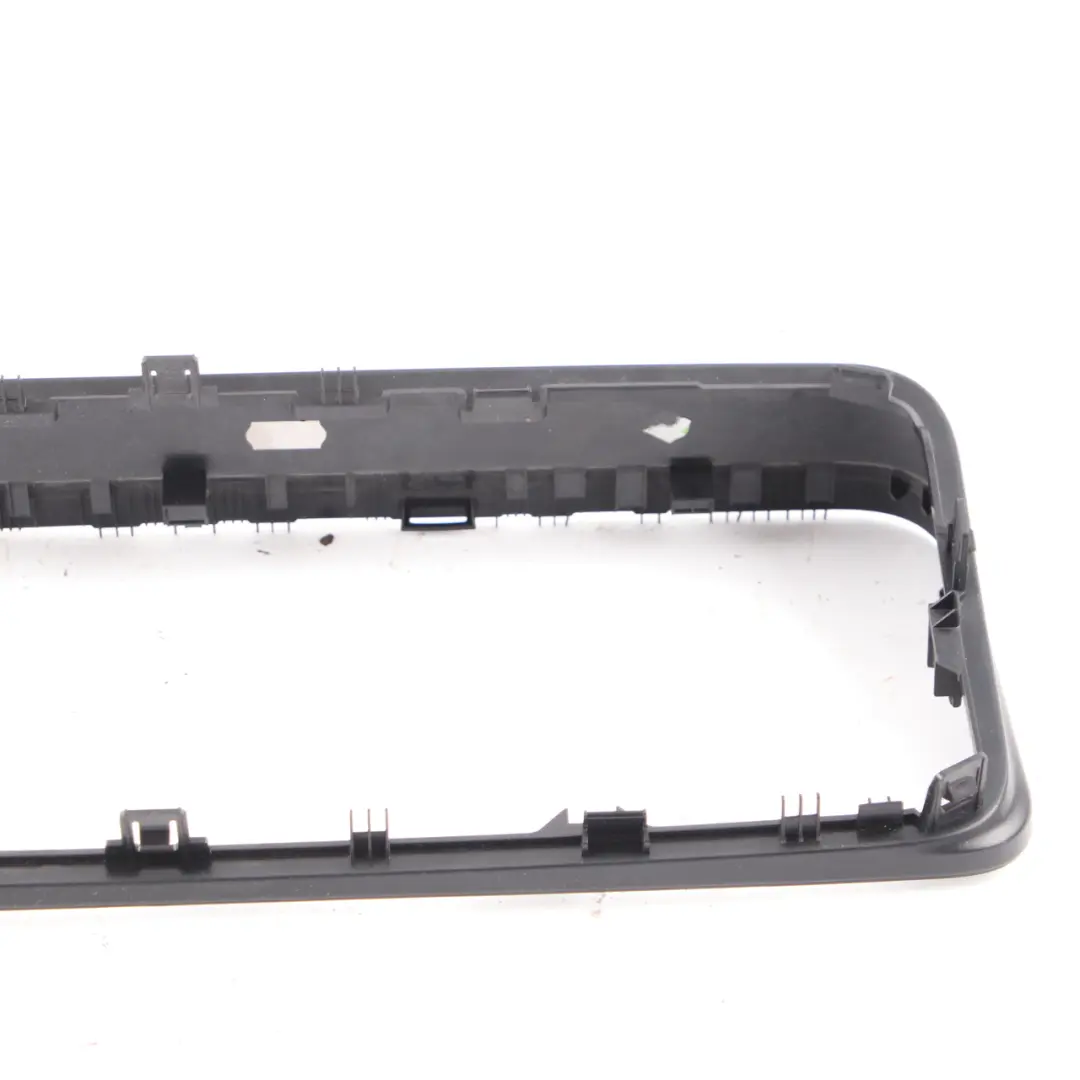 Mercedes Sprinter W910 Cadre d'affichage Cache tableau bord A9106897100 - SKU A9106898900 - Numéro de pièce A9106898900
