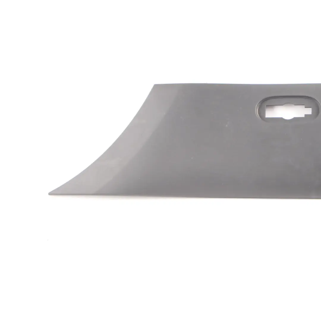 Moulure de passage de roue arrière gauche pour Mercedes Sprinter W910 à propos du numéro de pièce A9106900301 Mercedes Sprinter W910 Moulure de passage de roue arrière gauche - SKU A9106900301 - Numéro de pièce A9106900301