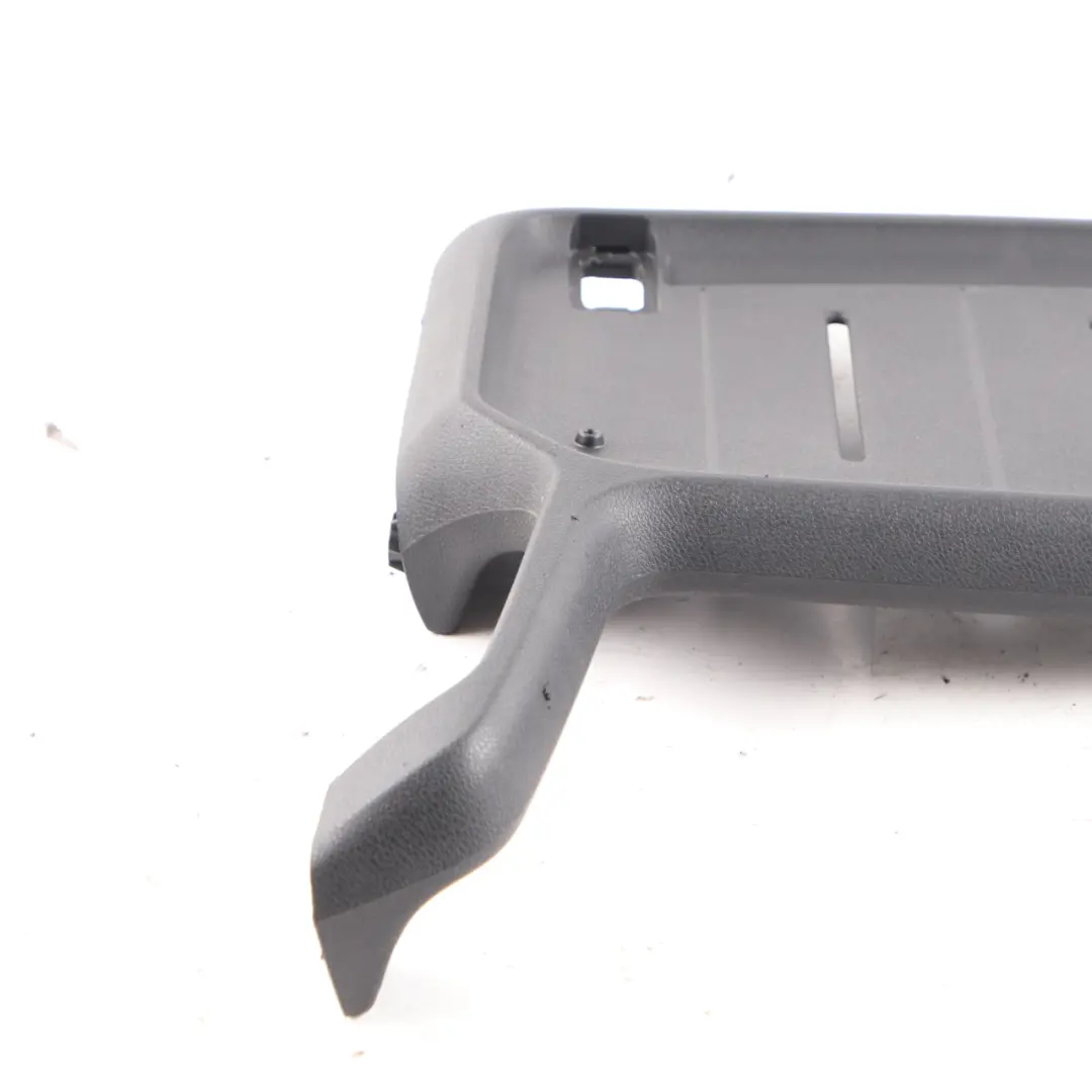 Mercedes Sprinter W910 pare soleil droit support fixation garniture - SKU A9106902100 - Numéro de pièce A9106902100