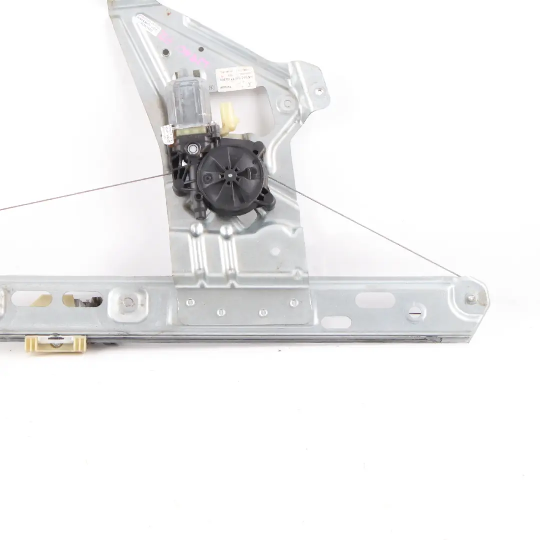 Fensterheber vorne rechts für Mercedes Sprinter W910 mit Teilenummer A9107201100 Mercedes Sprinter W910 Fensterheber vorne rechts - SKU A9107201100 - Teilenummer A9107201100