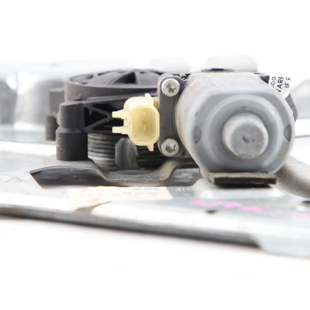 Mercedes Sprinter W910 Regulateur de vitre avant droite - SKU A9107201100 - Numéro de pièce A9107201100