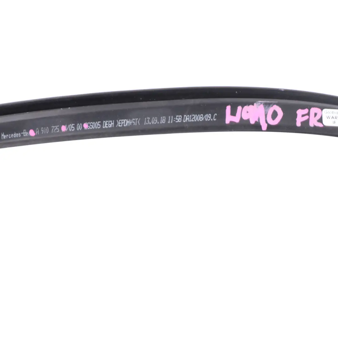 Mercedes W907 W910 Junta ventana Puerta delantera derecha Junta marco 9107250500 - SKU A9107250500 - Número de pieza A9107250500