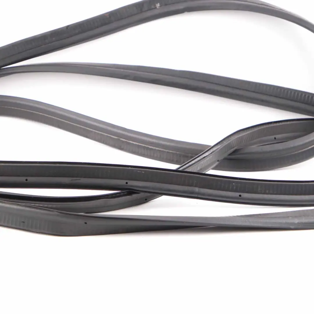 W219 Tür dichtung hinten links rechts Schutzkante A2196970351 für Mercedes CLS mit Teilenummer A9107254200 Mercedes CLS W219 Tür dichtung hinten links rechts Schutzkante A2196970351 - SKU A9107254200 - Teilenummer A9107254200