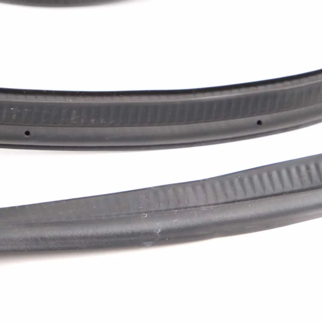 W219 Tür dichtung hinten links rechts Schutzkante A2196970351 für Mercedes CLS mit Teilenummer A9107254200 Mercedes CLS W219 Tür dichtung hinten links rechts Schutzkante A2196970351 - SKU A9107254200 - Teilenummer A9107254200