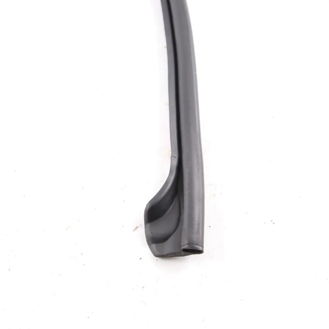  Door Seal Mercedes W907 W910 Window Front Right O/S Sealing Gasket - SKU A9107270100 - Part number A9107270100