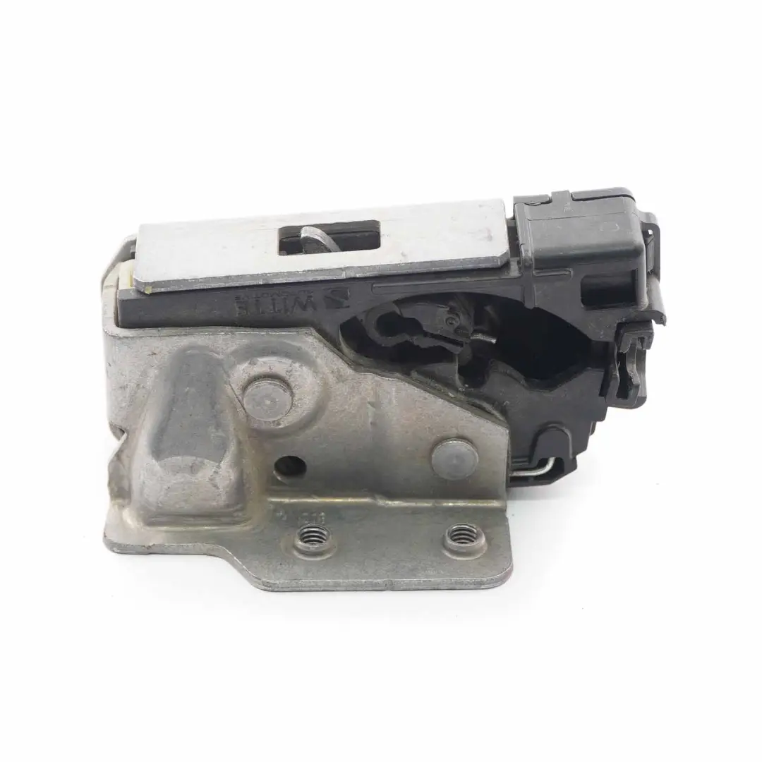 Cerradura puerta Mercedes W907 W910 cierre portón trasero izquierdo para con número de pieza A9107400000 Cerradura puerta Mercedes W907 W910 cierre portón trasero izquierdo - SKU A9107400000 - Número de pieza A9107400000