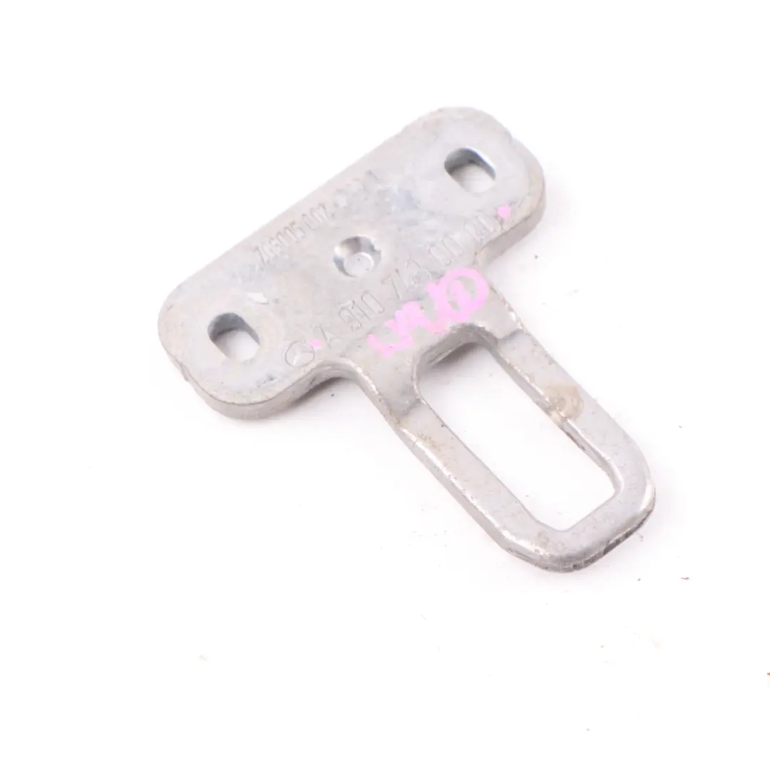  Incontro serratura porta Mercedes Sprinter W907 W910 posteriore - SKU A9107430000 - Numero di parte A9107430000