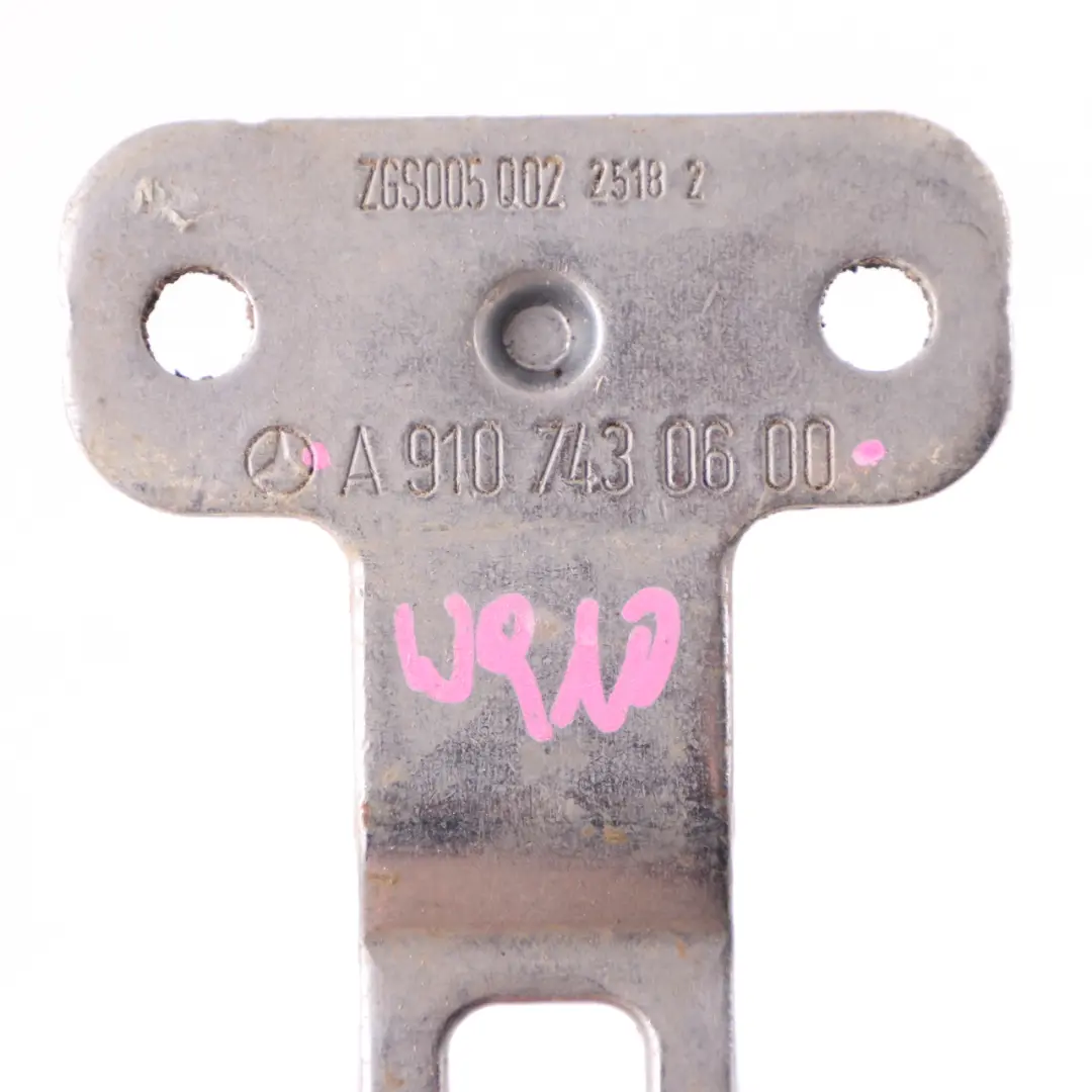 Cerradero puerta Mercedes Sprinter W907 W910 Freno trasero izquierdo para con número de pieza A9107430600 Cerradero puerta Mercedes Sprinter W907 W910 Freno trasero izquierdo - SKU A9107430600 - Número de pieza A9107430600