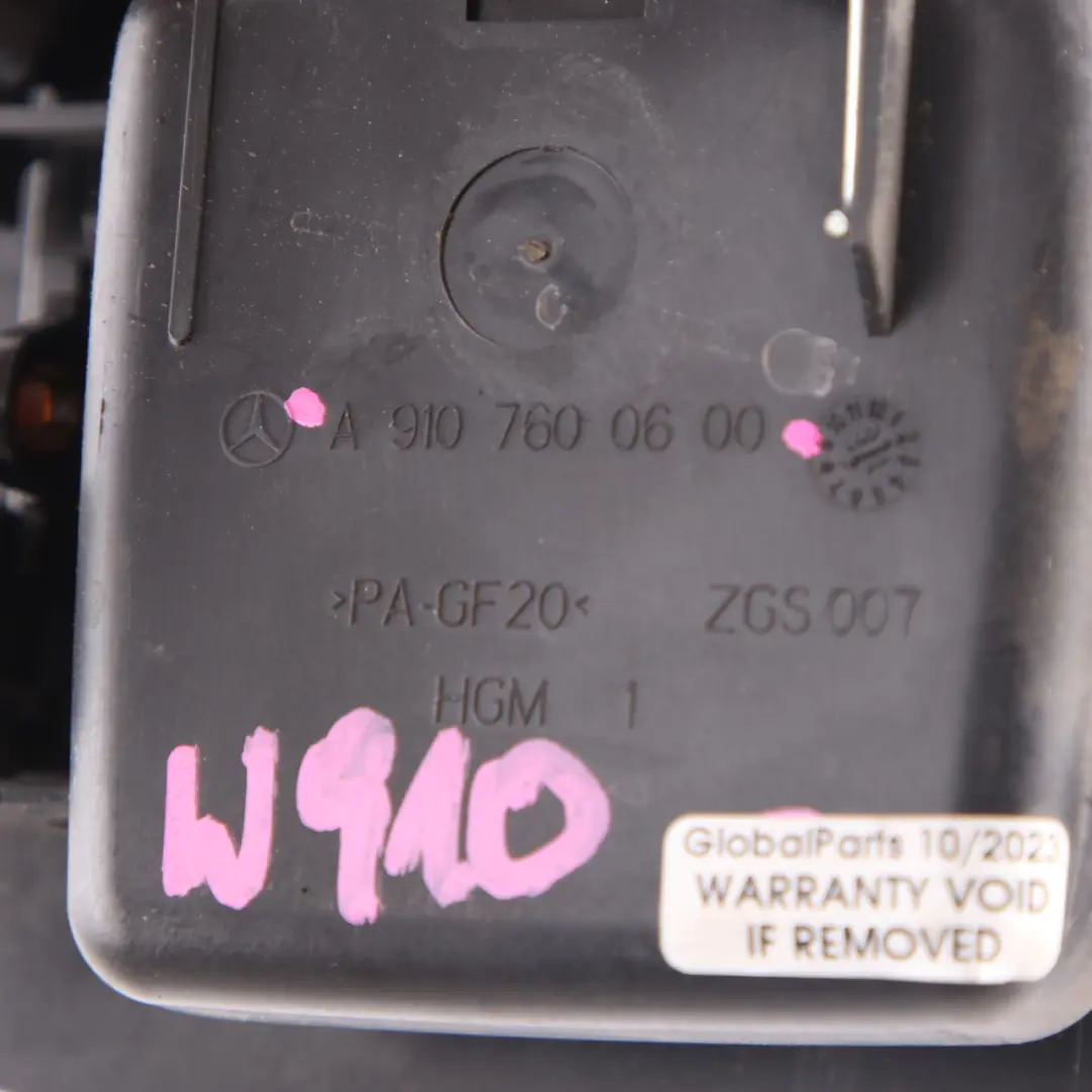 Mercedes W910 Maniglia di sblocco porta interna anteriore destra - SKU A9107600600 - Numero di parte A9107600600