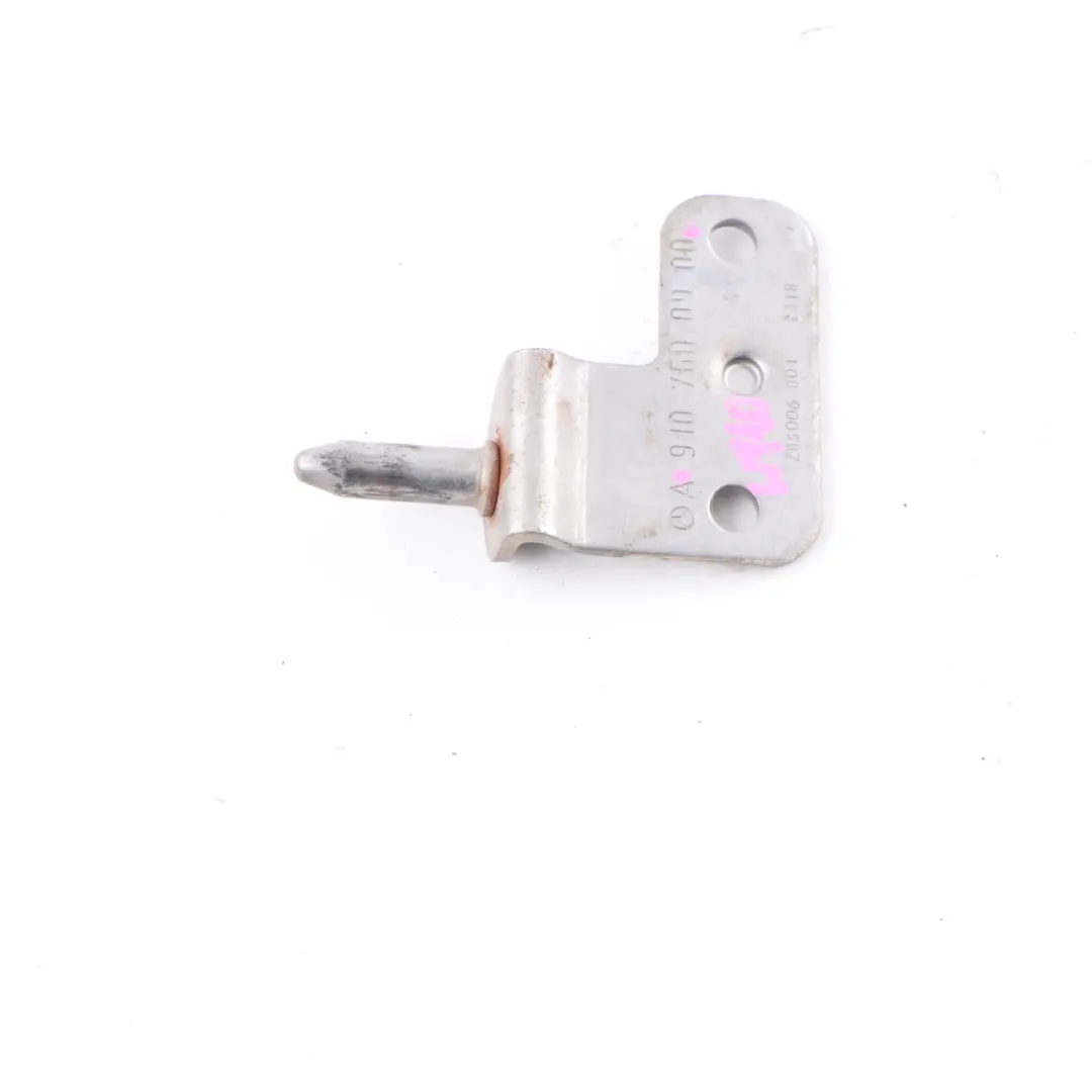 Cerniera porta posteriore Mercedes Sprinter W907 W910 staffa posteriore per con numero di parte A9107600900 Cerniera porta posteriore Mercedes Sprinter W907 W910 staffa posteriore - SKU A9107600900 - Numero di parte A9107600900