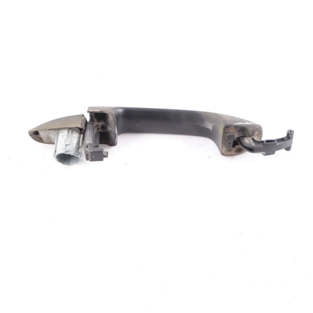 Left Right N/O/S Sliding Door Exterior Handle to Mercedes Sprinter W910 Rear with Part number A9107603900 Mercedes Sprinter W910 Rear Left Right N/O/S Sliding Door Exterior Handle - SKU A9107603900-1 - Part number A9107603900