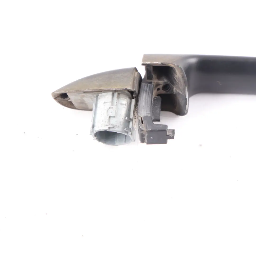 Left Right N/O/S Sliding Door Exterior Handle to Mercedes Sprinter W910 Rear with Part number A9107603900 Mercedes Sprinter W910 Rear Left Right N/O/S Sliding Door Exterior Handle - SKU A9107603900-1 - Part number A9107603900