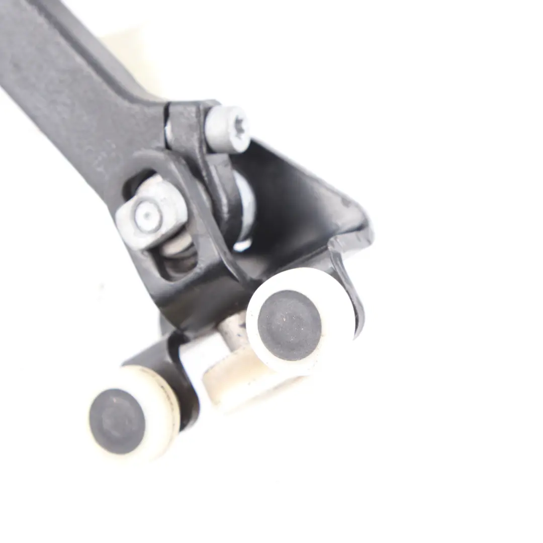 Mercedes Sprinter W910 Porta scorrevole sinistra Guida superiore - SKU A9107605600 - Numero di parte A9107605600