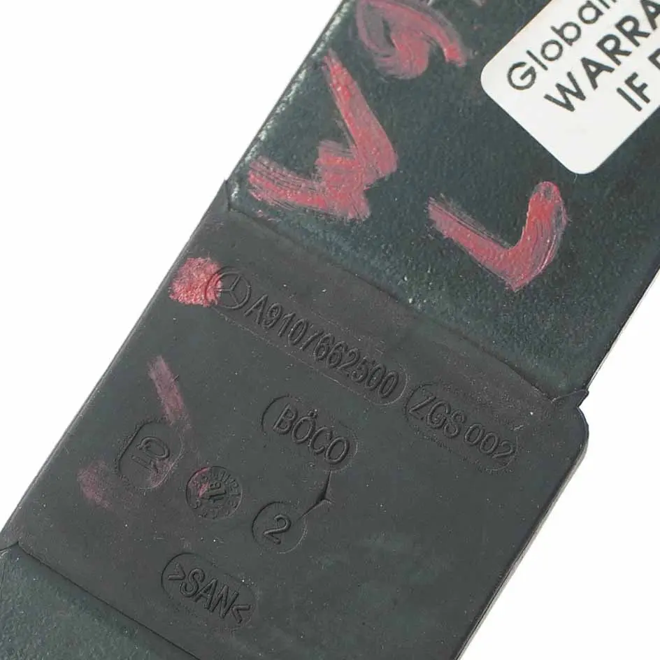 Cuneo porta scorrevole destra sinistra superiore inferiore per Mercedes W910 con numero di parte A9107662500 Mercedes W910 Cuneo porta scorrevole destra sinistra superiore inferiore - SKU A9107662500 - Numero di parte A9107662500