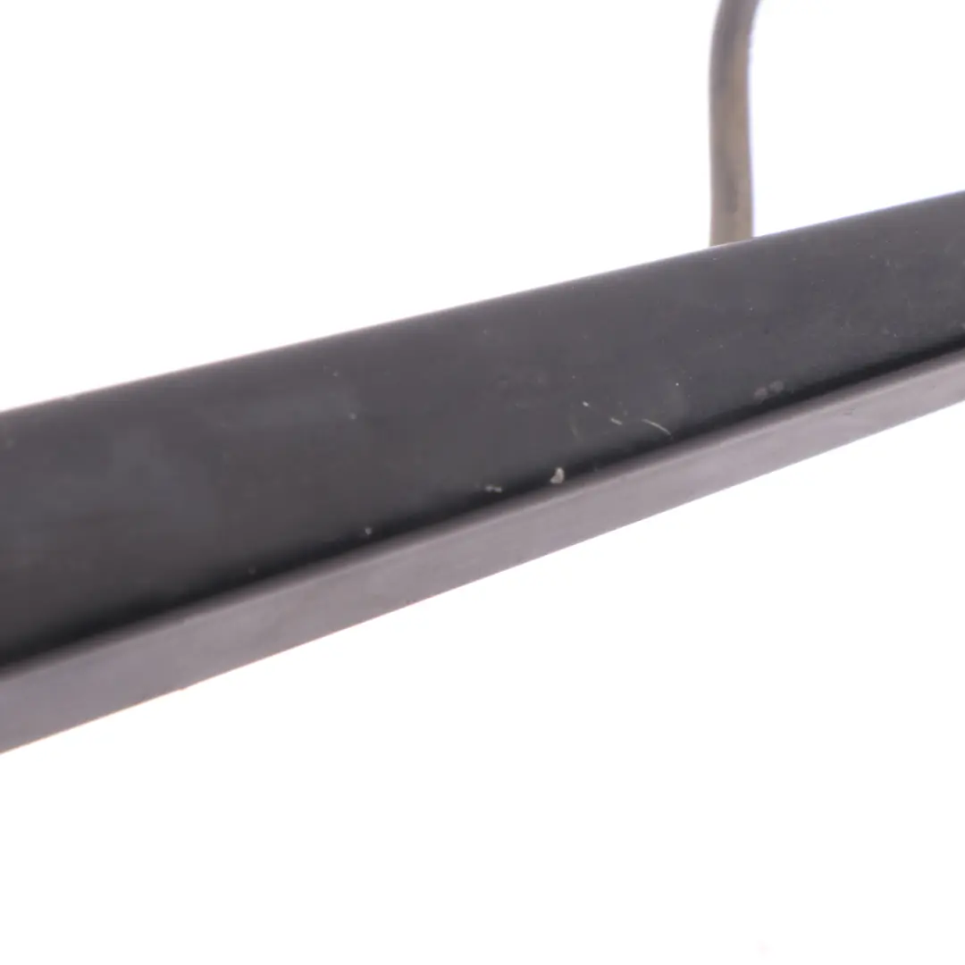 W907 Windshield Windscreen Wiper Arm Right O/S to Mercedes Sprinter with Part number A9108203400 Mercedes Sprinter W907 Windshield Windscreen Wiper Arm Right O/S - SKU rhd-A9108203400 - Part number A9108203400