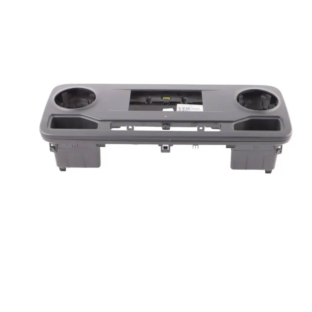 Mercedes W910 Ramka Wyświetlacza Multimedialnego - SKU A9108209000 - Numer Części A9108209000