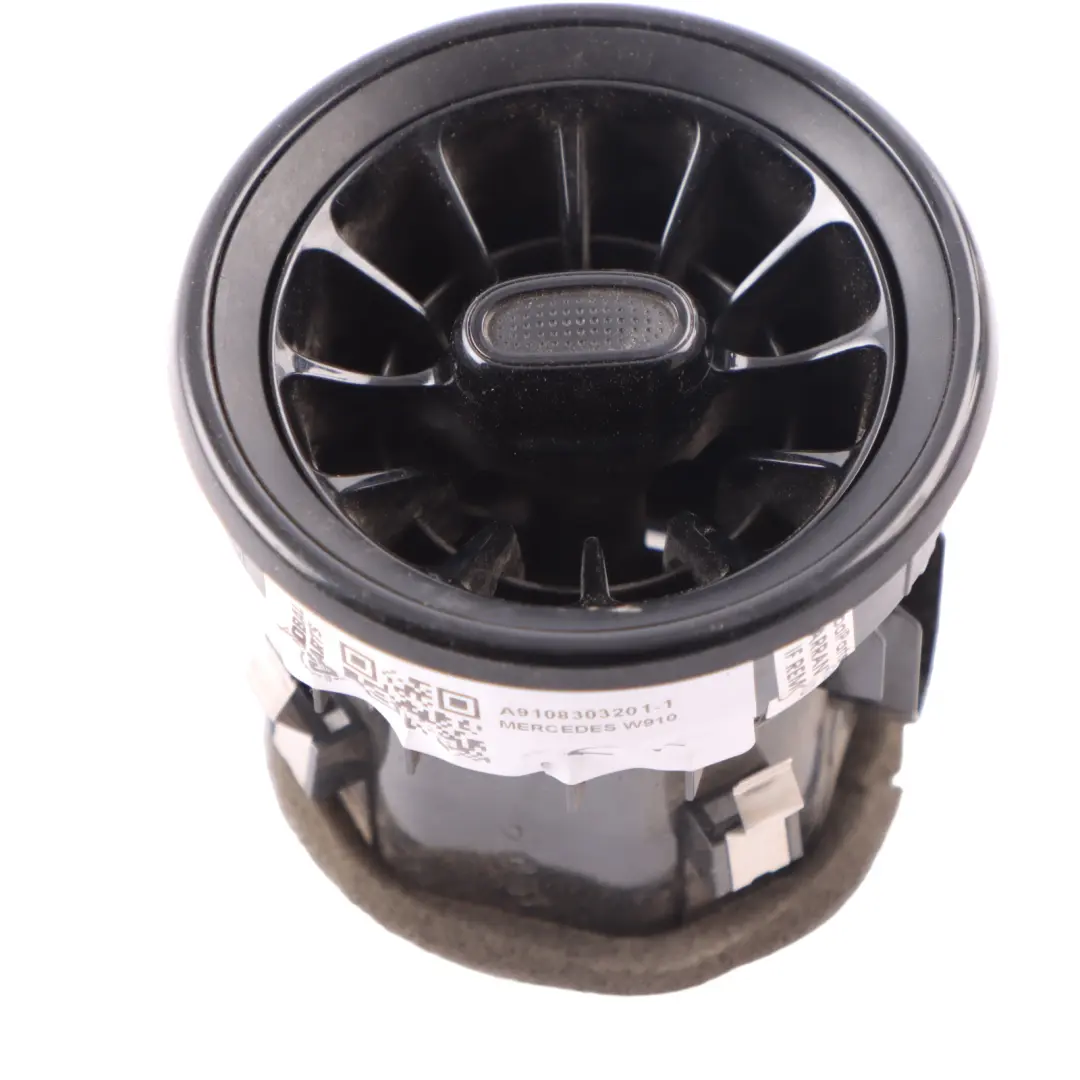 Rejilla De Ventilación Delantera para Mercedes Sprinter W910 con número de pieza A9108303201 Mercedes Sprinter W910 Rejilla De Ventilación Delantera - SKU A9108303201-1 - Número de pieza A9108303201