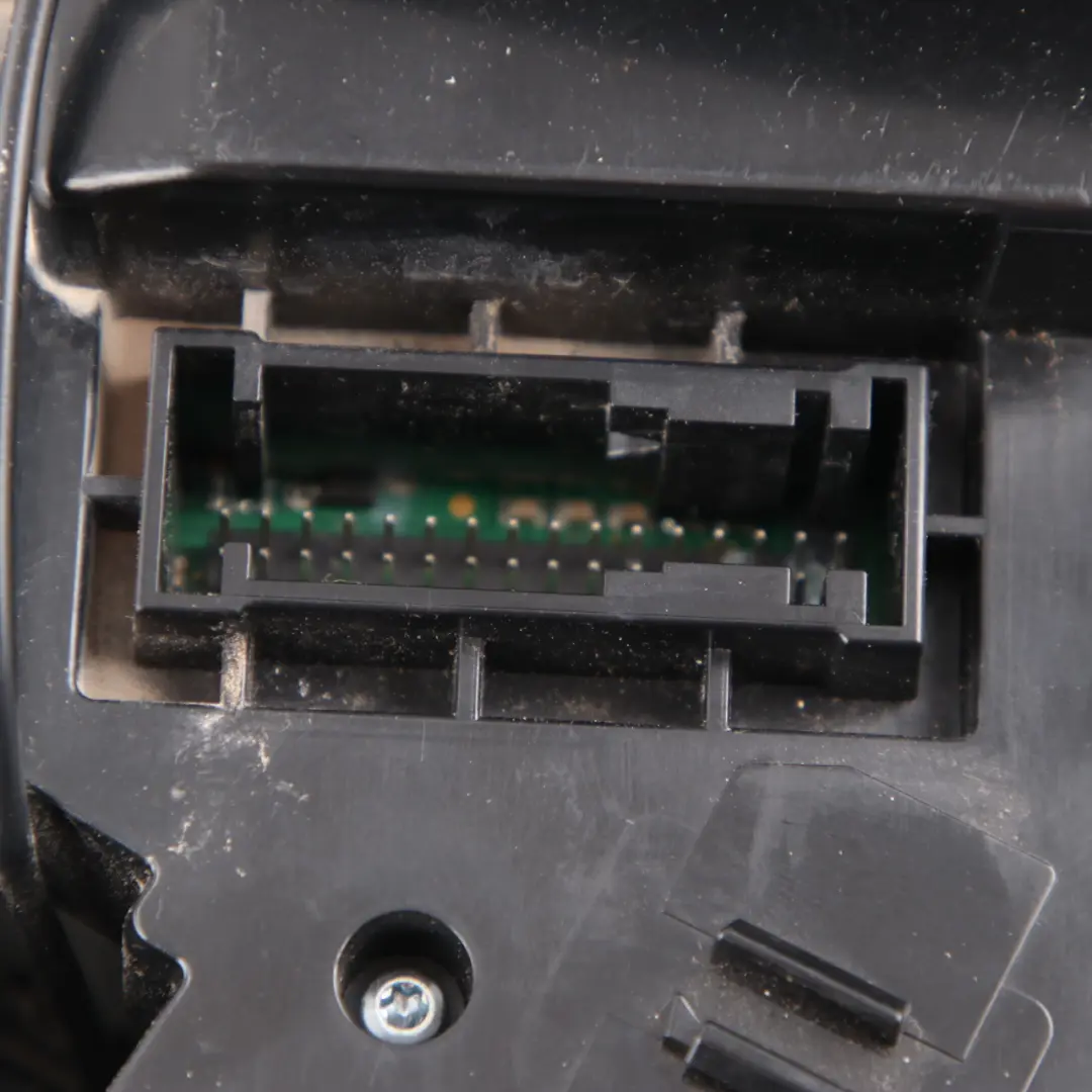  Roof Light Mercedes Sprinter W907 W910 Front Reading Lamp Interior - SKU A9109006100 - Part number A9109006100