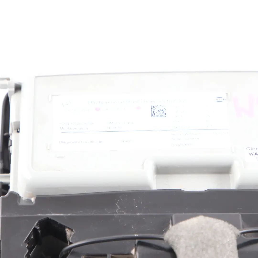 W907 W910 Roof Light Front Reading Lamp Interior to Mercedes Sprinter with Part number A9109006100 Mercedes Sprinter W907 W910 Roof Light Front Reading Lamp Interior - SKU A9109006100 - Part number A9109006100