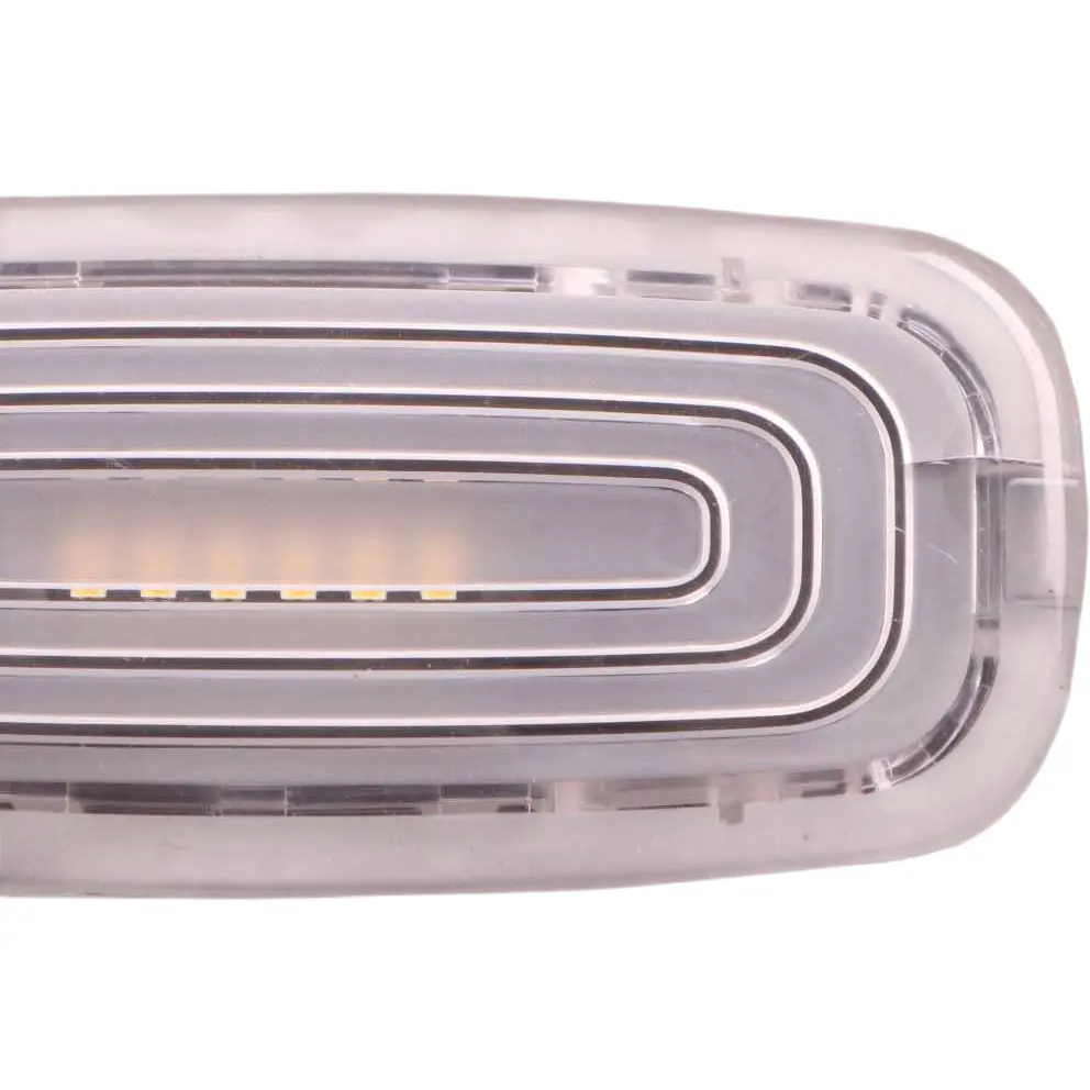 Piloto trasero Mercedes Sprinter W907 W910 Luz interior LED para con número de pieza A9109061700 Piloto trasero Mercedes Sprinter W907 W910 Luz interior LED - SKU A9109061700 - Número de pieza A9109061700