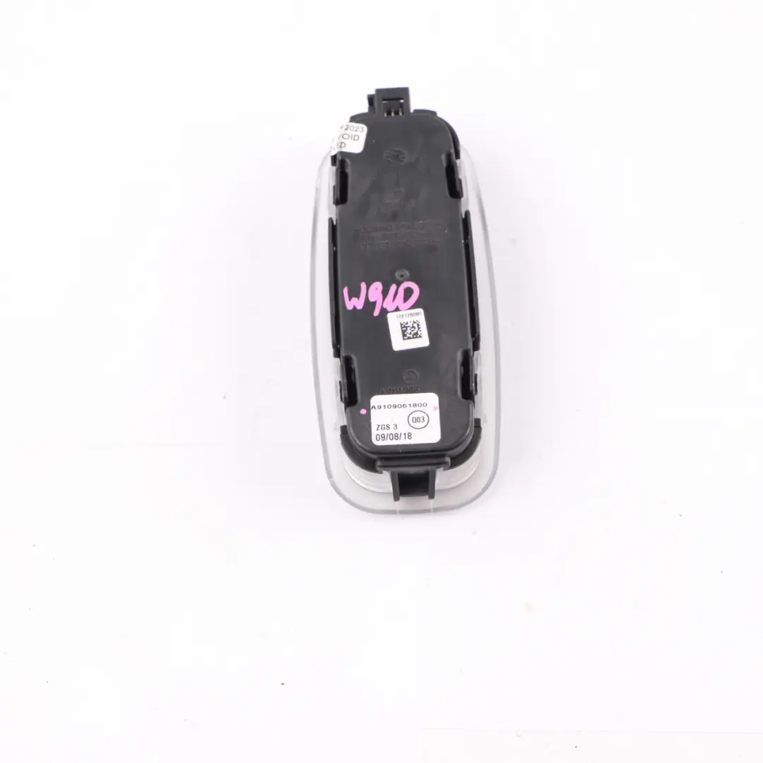  Luz de techo Mercedes Sprinter W907 W910 Luz interior LED - SKU A9109061800 - Número de pieza A9109061800