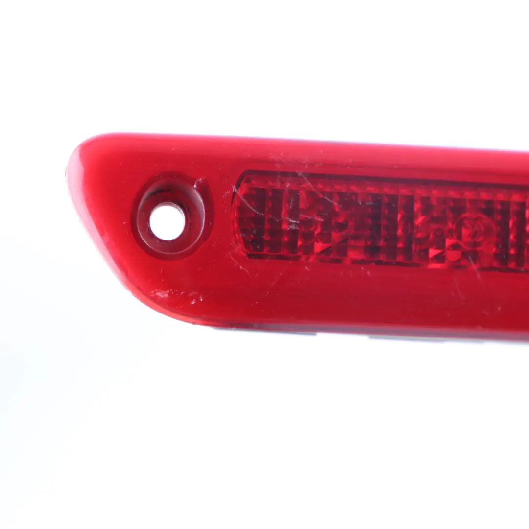 Pannello luminoso supplementare del faro del freno per Mercedes W906 con numero di parte A9109066300 Mercedes W906 Pannello luminoso supplementare del faro del freno - SKU A9109066300 - Numero di parte A9109066300