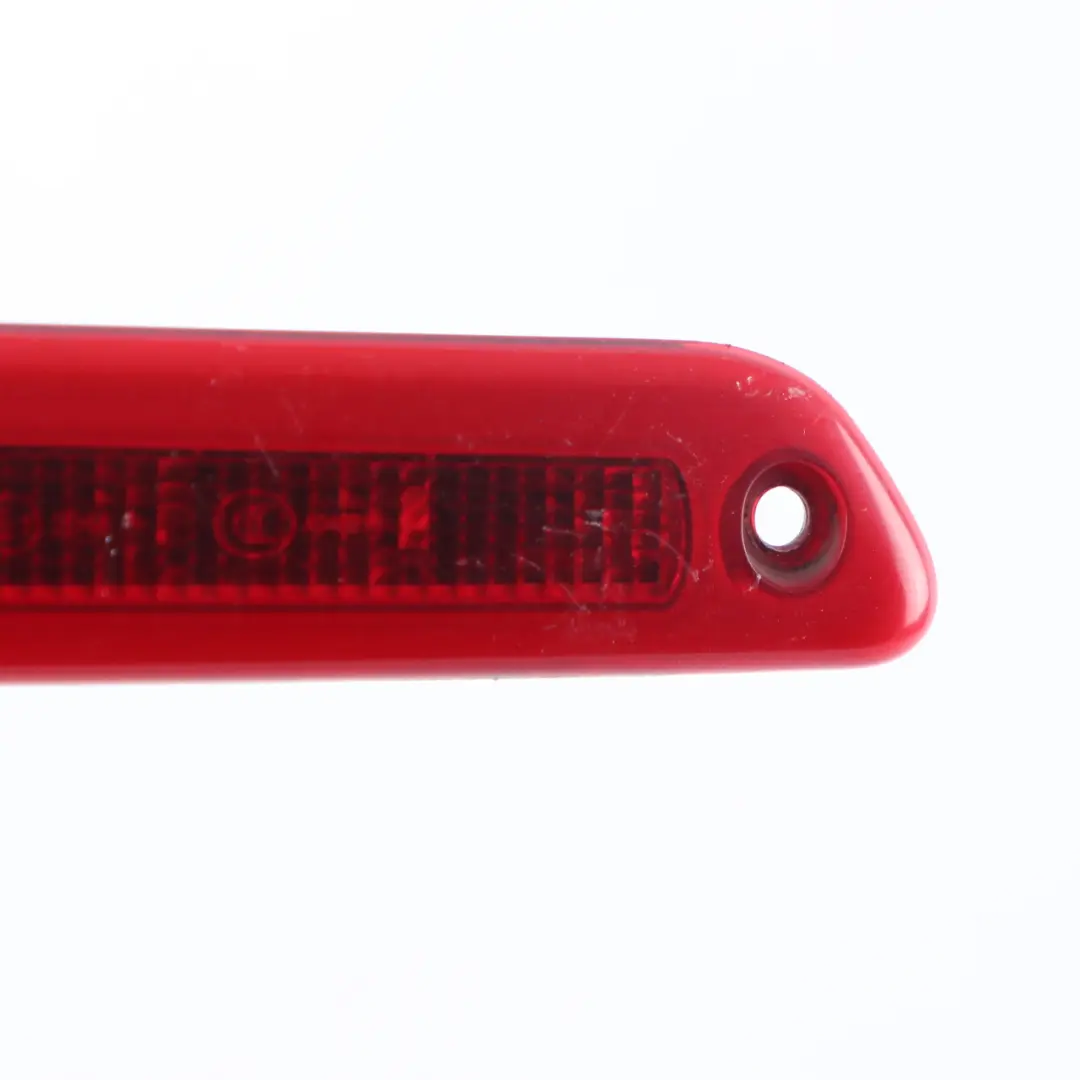 Pannello luminoso supplementare del faro del freno per Mercedes W906 con numero di parte A9109066300 Mercedes W906 Pannello luminoso supplementare del faro del freno - SKU A9109066300 - Numero di parte A9109066300