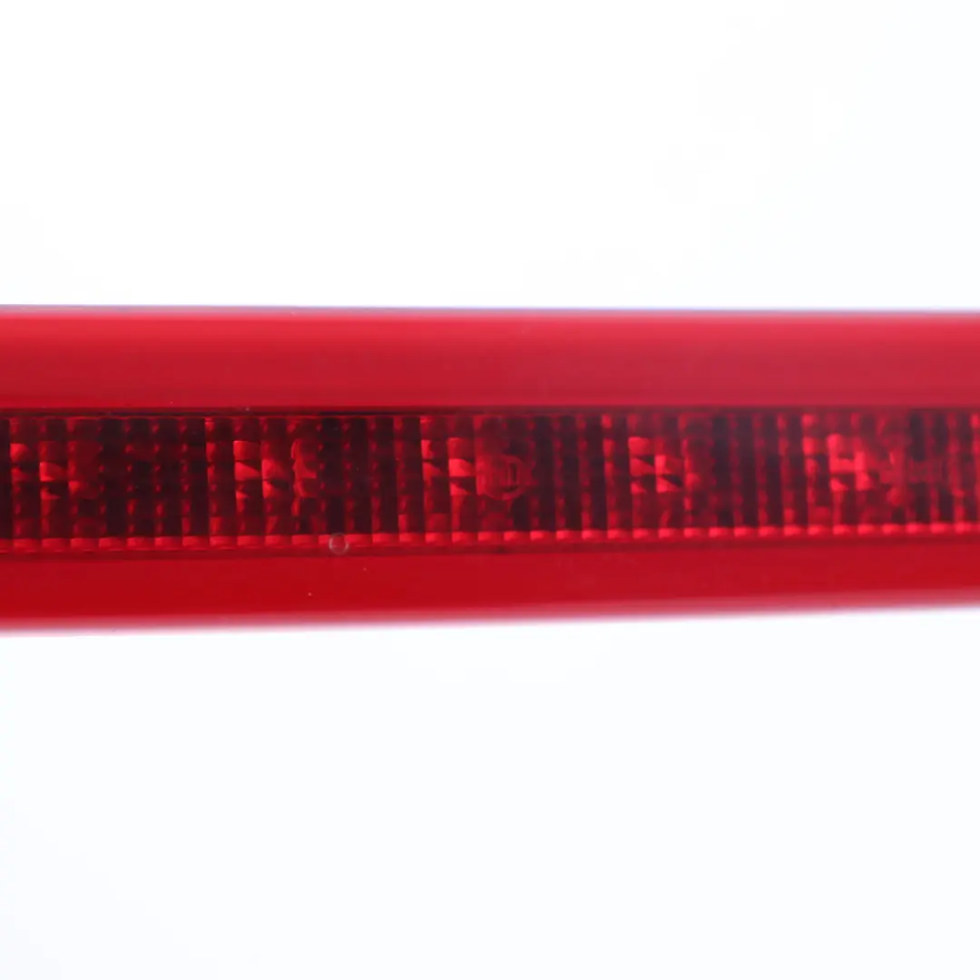 Panel de luz de freno adicional para Mercedes W906 con número de pieza A9109066300 Mercedes W906 Panel de luz de freno adicional - SKU A9109066300 - Número de pieza A9109066300