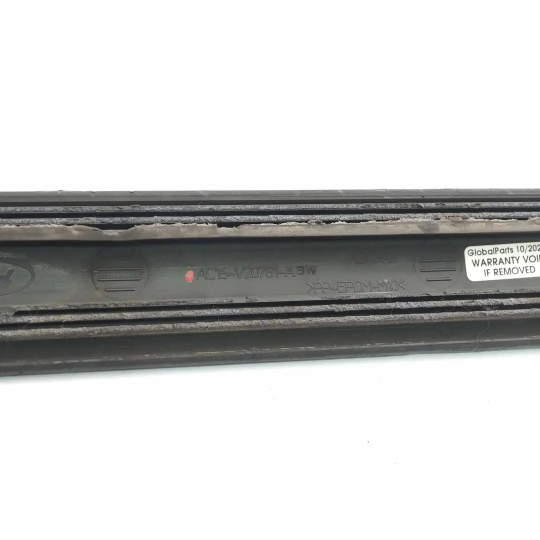 Tür Zierleiste Abdeckung vorne links Verkleidungs für Ford Transit MK7 mit Teilenummer AC16V20781 Ford Transit MK7 Tür Zierleiste Abdeckung vorne links Verkleidungs - SKU AC16V20781 - Teilenummer AC16V20781