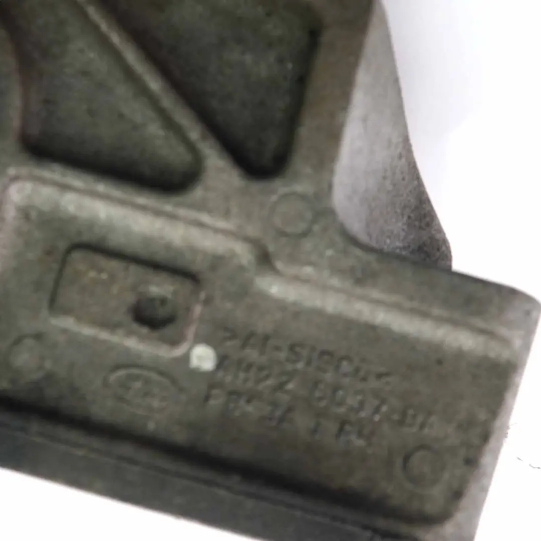 Mount Land Rover Range L320 3.0d Right O/S Support Holder AH22-6037-BA to Engine with Part number AH226037BA Engine Mount Land Rover Range L320 3.0d Right O/S Support Holder AH22-6037-BA - SKU AH226037BA - Part number AH226037BA