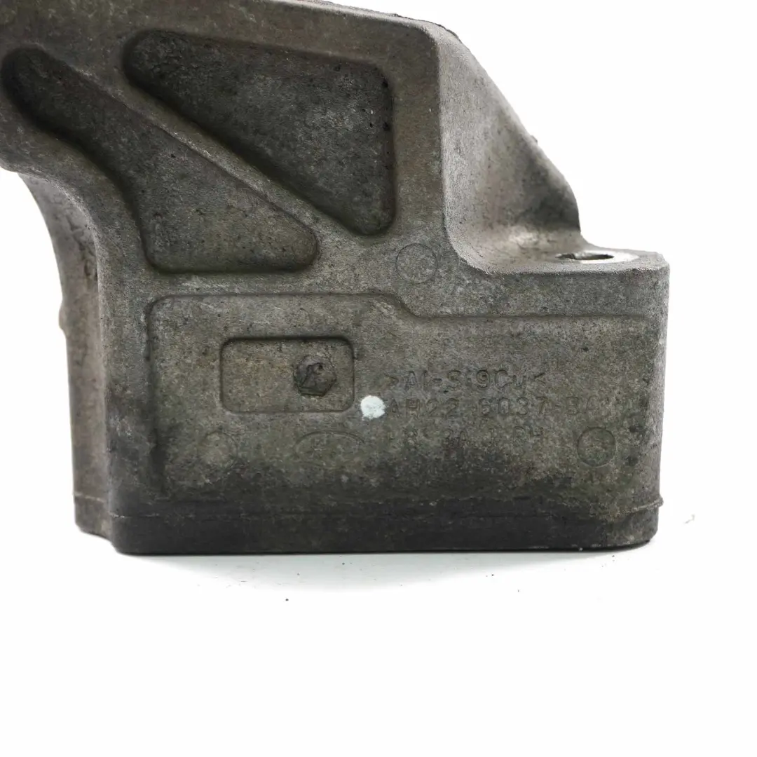 Mount Land Rover Range L320 3.0d Right O/S Support Holder AH22-6037-BA to Engine with Part number AH226037BA Engine Mount Land Rover Range L320 3.0d Right O/S Support Holder AH22-6037-BA - SKU AH226037BA - Part number AH226037BA