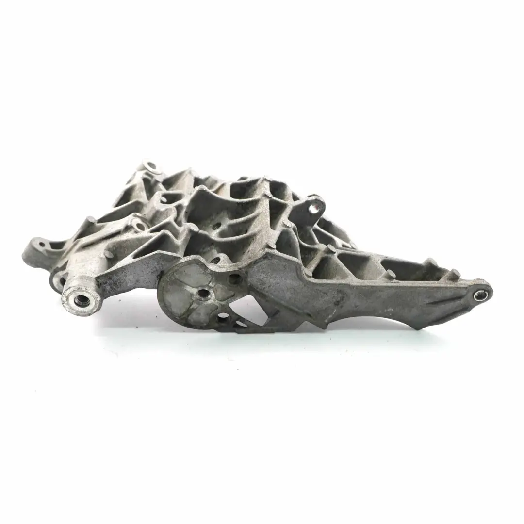 Land Rover Range Sport L320 3.0 D Soporte del alternador - SKU AH3210239BA - Número de pieza AH3210239BA