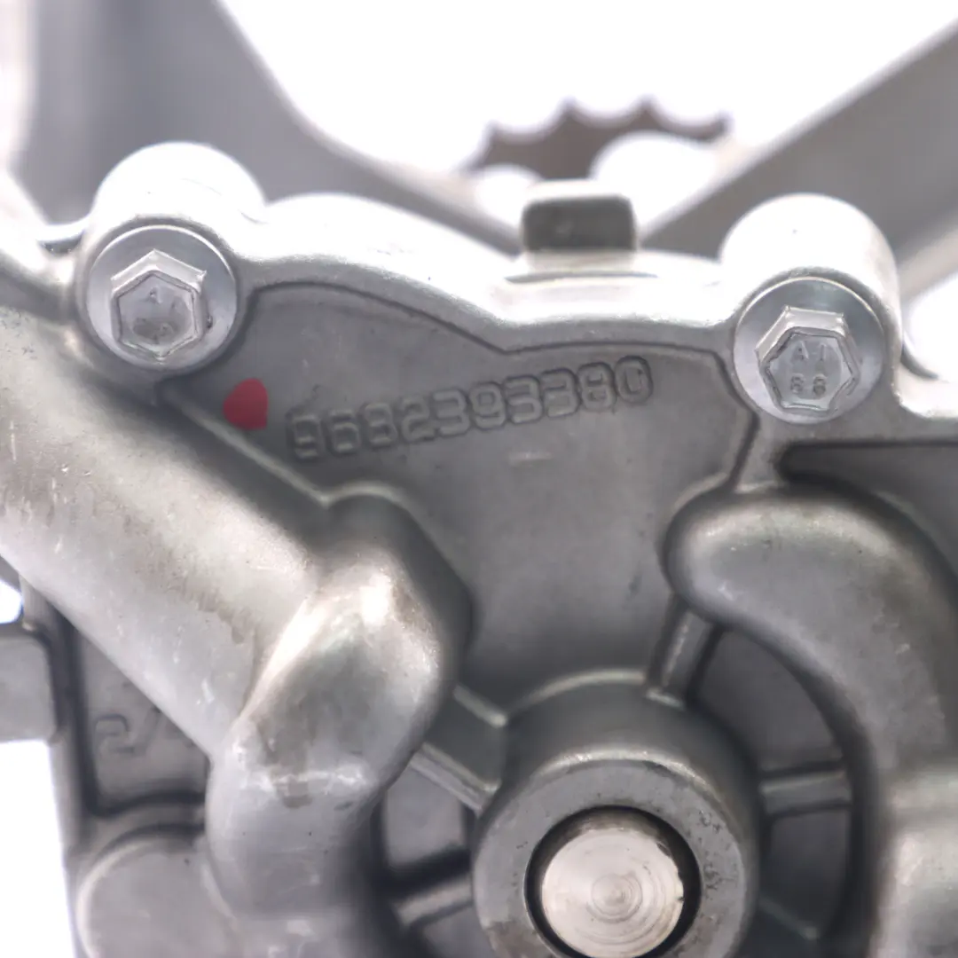 MK4 S-Max 2.0 TDCi Pompa Oleju Silnika 9682393380 do Ford Mondeo o numerze AM5Q6600BA Ford Mondeo MK4 S-Max 2.0 TDCi Pompa Oleju Silnika 9682393380 - SKU AM5Q6600BA - Numer Części AM5Q6600BA