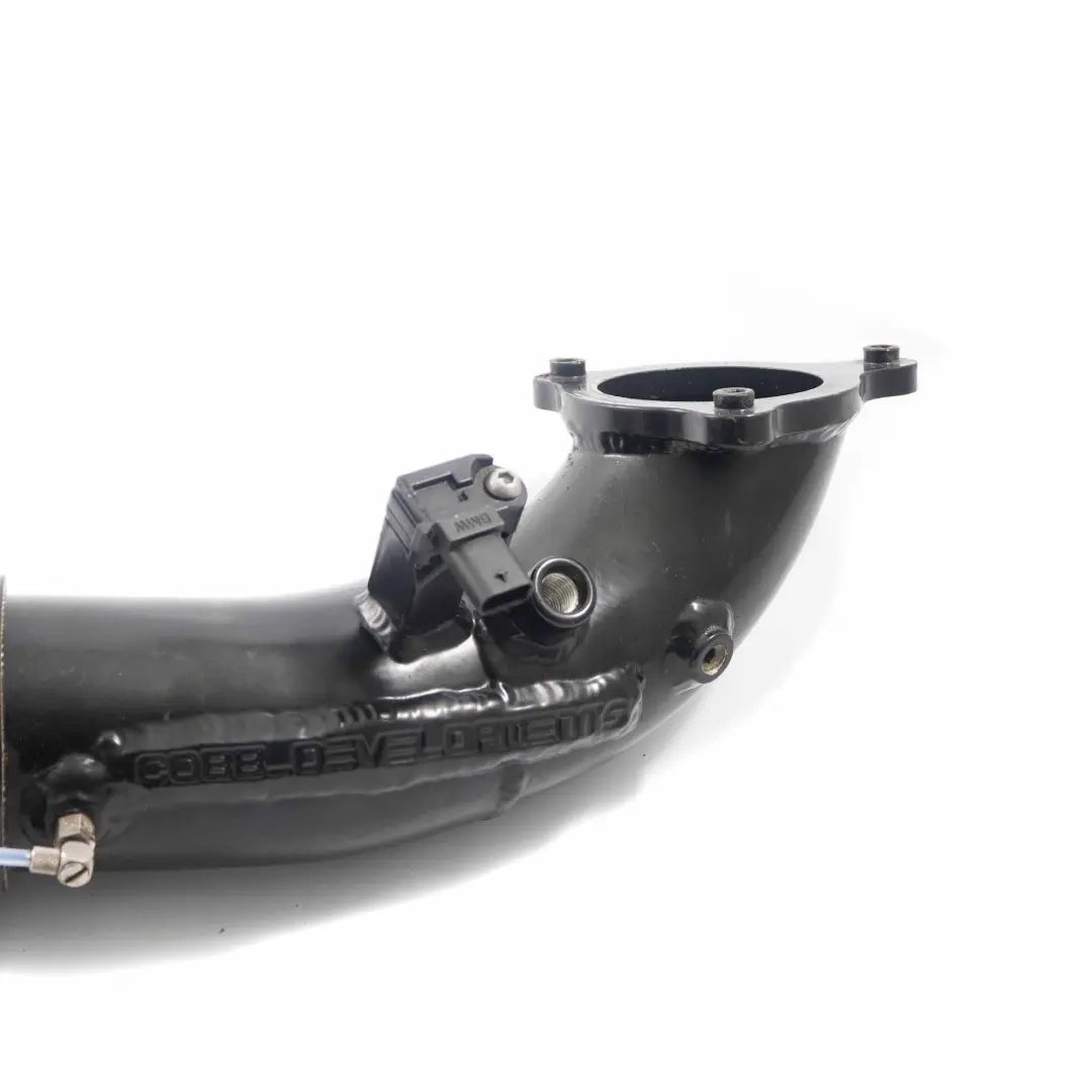 M140i B58 Aquamist Agua Metanol Cobb Desarrollos Manguera admisión para BMW F20 LCI con número de pieza Aquamist Methanol Intake Hose M140i BMW F20 LCI M140i B58 Aquamist Agua Metanol Cobb Desarrollos Manguera admisión - SKU Aquamist Methanol Intake Hose M140i - Número de pieza Aquamist Methanol Intake Hose M140i