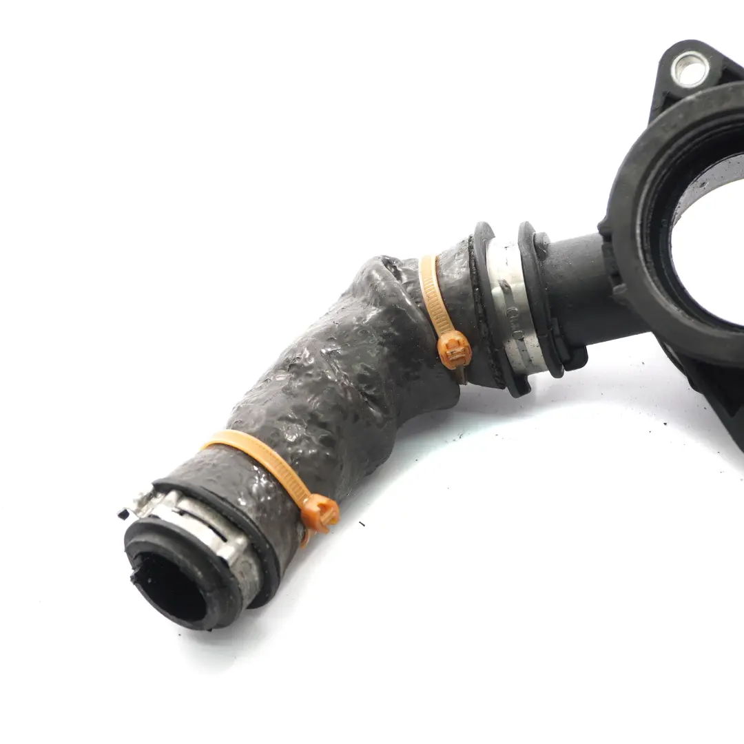 Mk3 Diesel 1.6 TDCi Tubo de Admisión de Aire Brida para Ford Focus con número de pieza AV61-6C784-AF Ford Focus Mk3 Diesel 1.6 TDCi Tubo de Admisión de Aire Brida - SKU AV61-6C784-AF - Número de pieza AV61-6C784-AF