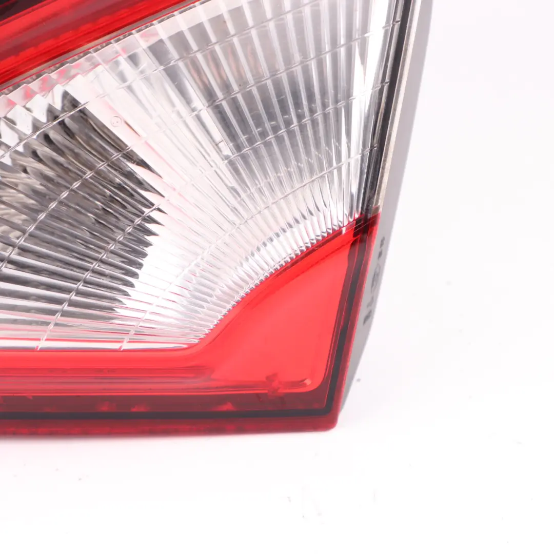 Quashqai J10 MK1 Rear Lamp Right O/S Tail Light Trunk Lid to Nissan with Part number B26550BR01A Nissan Quashqai J10 MK1 Rear Lamp Right O/S Tail Light Trunk Lid - SKU B26550BR01A - Part number B26550BR01A